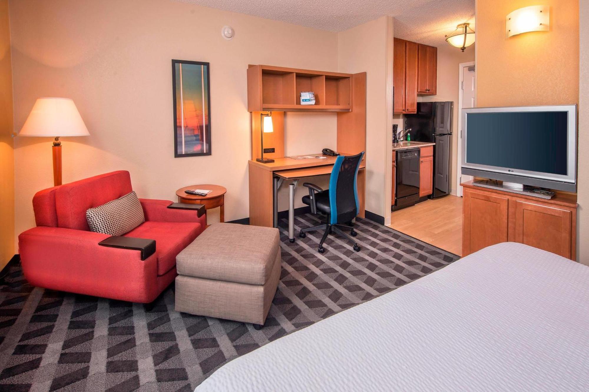 Towneplace Suites By Marriott Clinton At Joint Base Andrews מראה חיצוני תמונה