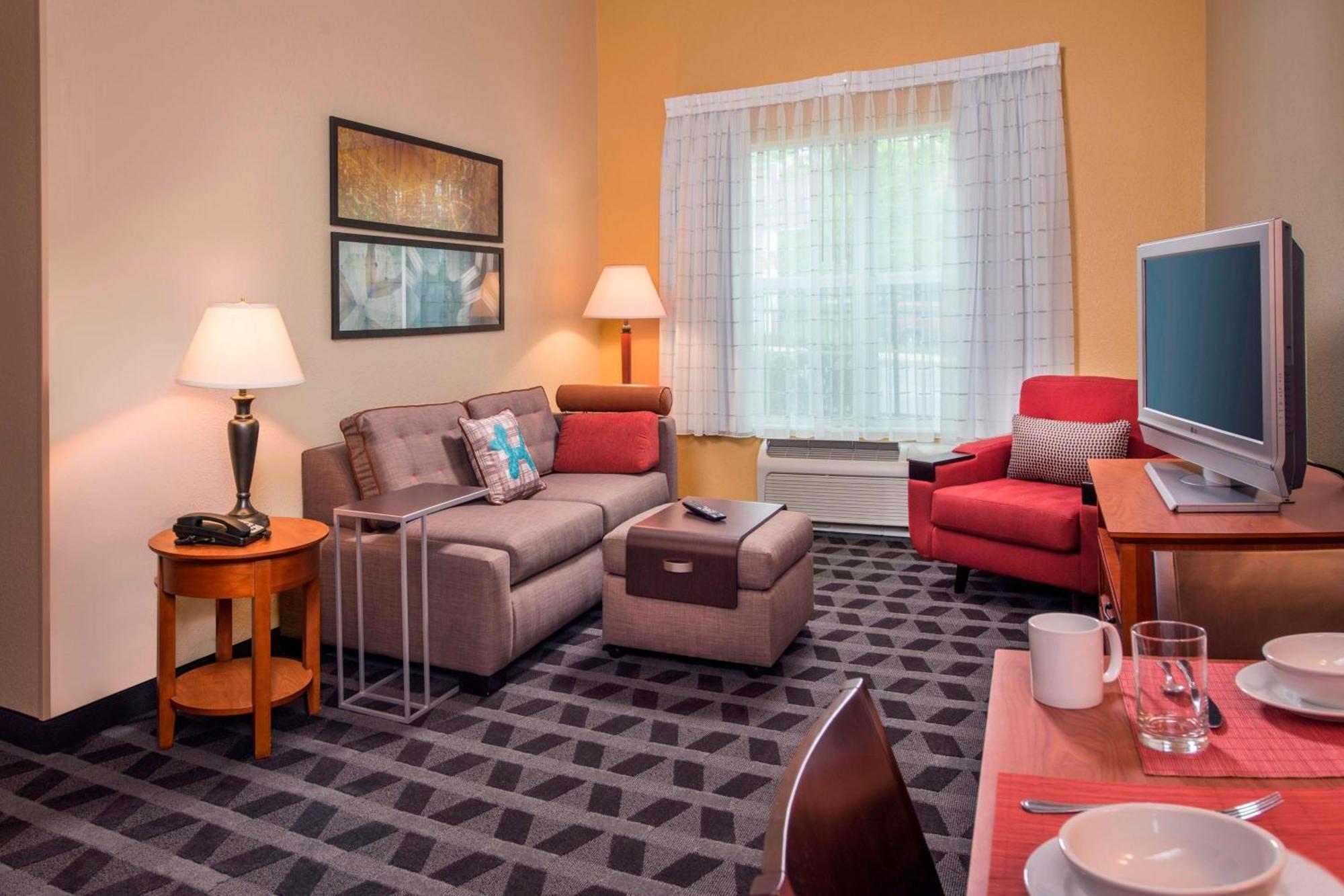 Towneplace Suites By Marriott Clinton At Joint Base Andrews מראה חיצוני תמונה