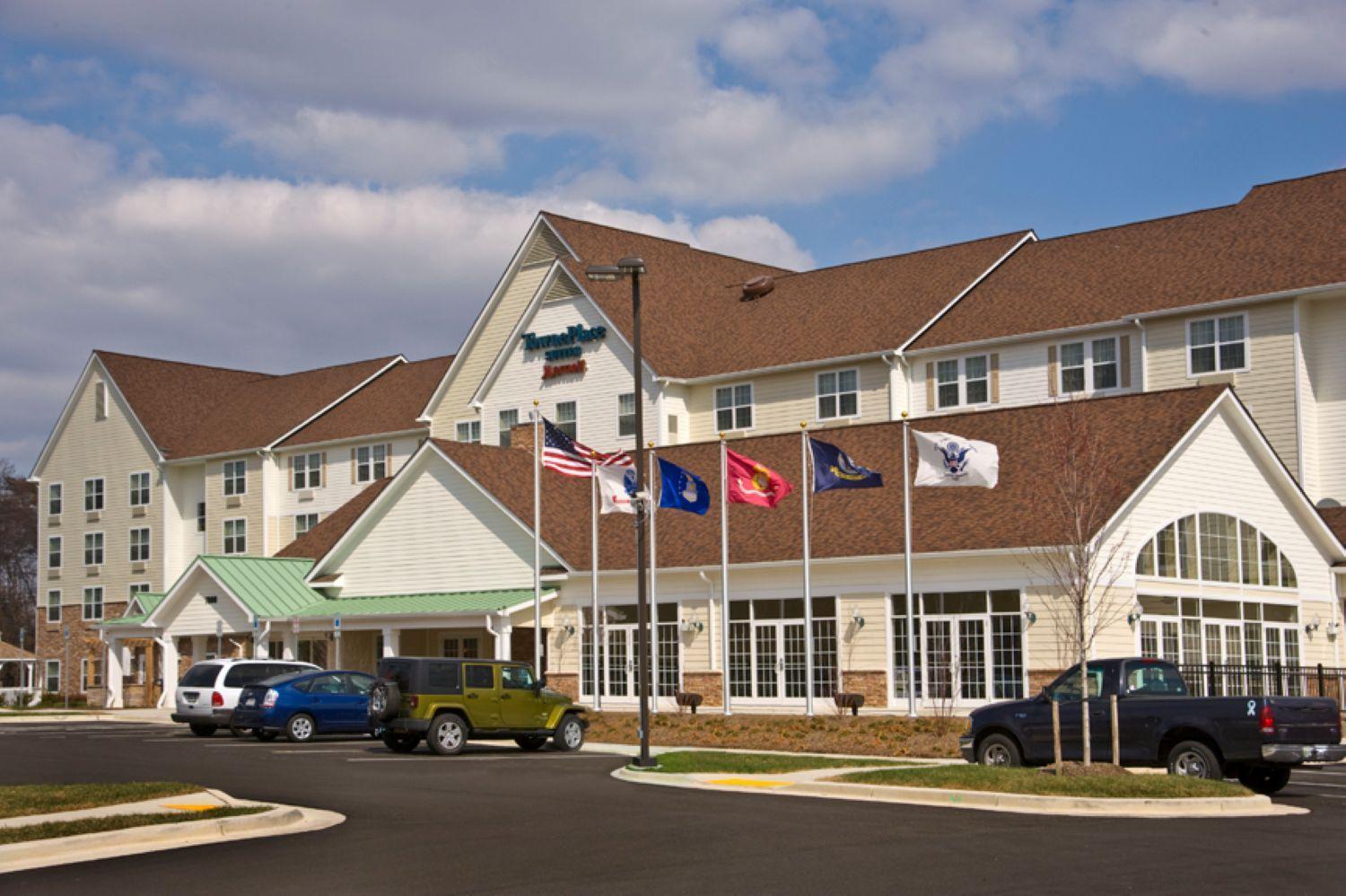 Towneplace Suites By Marriott Clinton At Joint Base Andrews מראה חיצוני תמונה