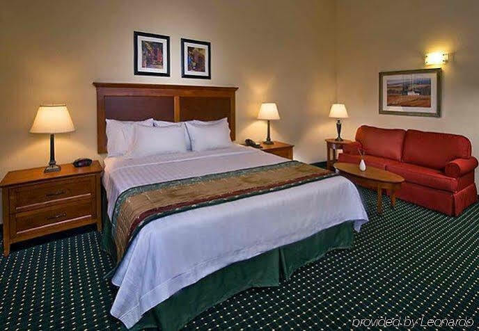 Towneplace Suites By Marriott Clinton At Joint Base Andrews מראה חיצוני תמונה