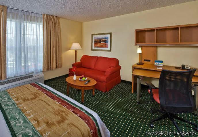 Towneplace Suites By Marriott Clinton At Joint Base Andrews מראה חיצוני תמונה